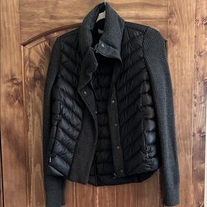 Athleta Black and Gray Puffer Jacket